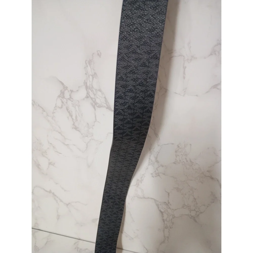 MICHAEL KORS Signature Logo Black Womens Belt - EUC - Size Small